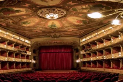 El Teatro Colón llega a su aniversario 134 con un concierto de Teresita Gómez ‘a Colombia’