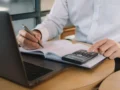 5 claves del reporte mensual de facturación electrónica que envía la DIAN