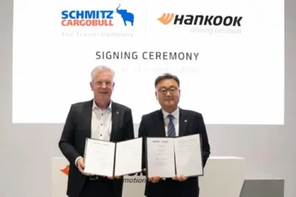 Hankook y Schmitz Cargobull anuncian una alianza estratégica de equipamiento original