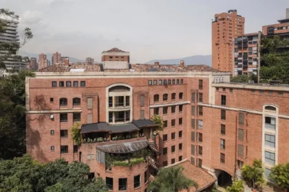 D’Groupe lanza Revman, plataforma con IA que mejora la  competitividad y eficiencia de los hoteles en Colombia
