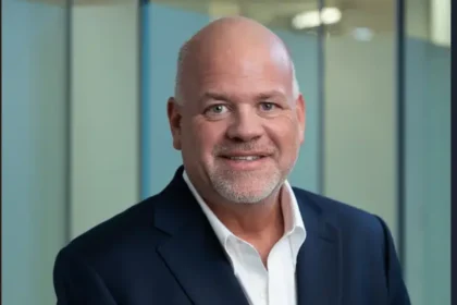 Vertiv designa a Michael Resha para liderar la manufactura global y la excelencia operacional