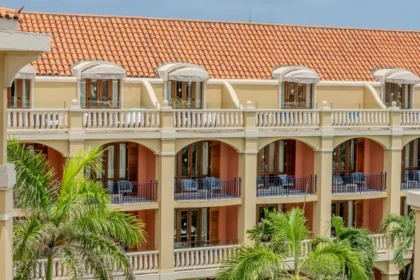 Sofitel Legend Santa Clara Cartagena hace historia con tres reconocimientos internacionales