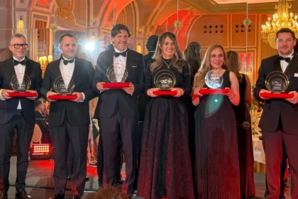 Gerente de Catedral de Sal reconocida entre los 100 mejores CEO del mundo en los Best CEO Awards 2026
