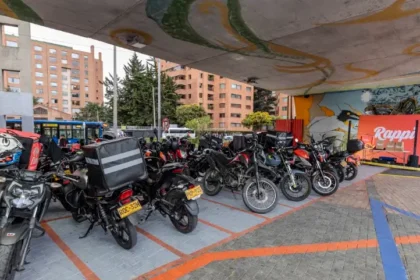 Alcaldía de Bogotá y Rappi transforman el bajopuente de la carrera Novena con calle 109